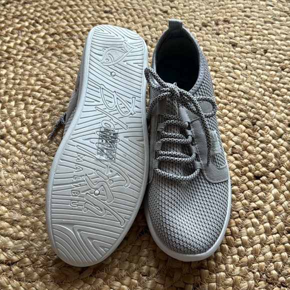 Blowfish Grey Sneakers - Picture 4 of 6